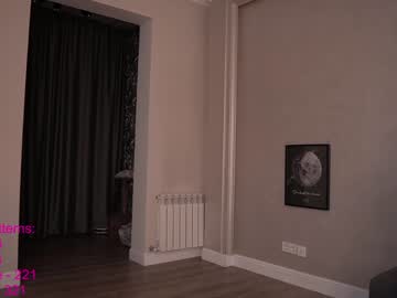 Naked cam girl lindamei image #3198875