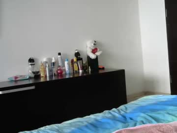 Naked cam couple miss_sophia18 image #52059