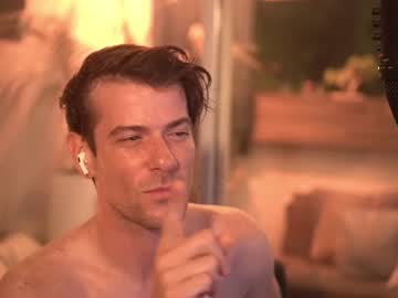 Naked cam man charlieonline image #813866