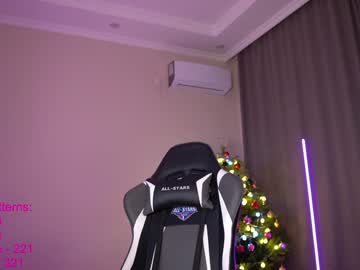 Naked cam girl lindamei image #767062