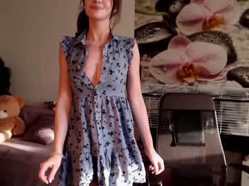 Naked cam girl jennycutey image #712386