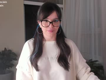 Naked cam girl aavee image #3052401