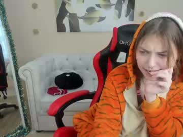 Naked cam girl kaleriaminx image #3381411