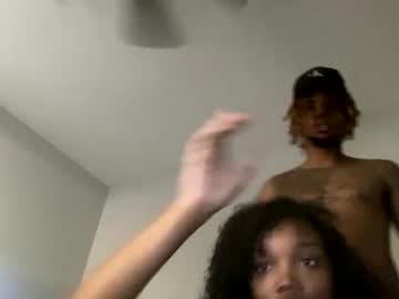 yournaughtylove2 naked cam
