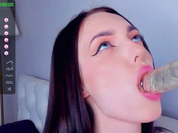 Naked cam girl evalanis image #2222382