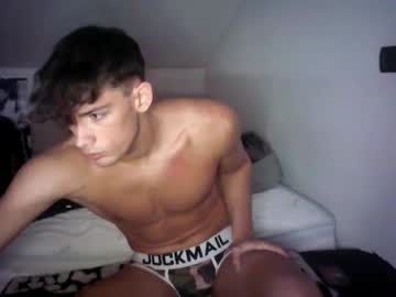 giovyyx naked cam