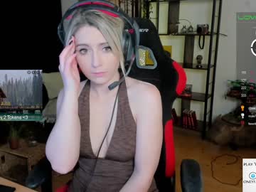 Naked cam girl kimilee22 image #1463033