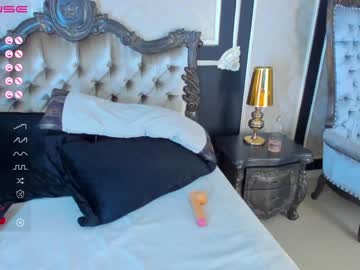 Naked cam girl swt_molly image #3610786