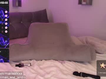 Naked cam girl mari_and_jandro image #2300662