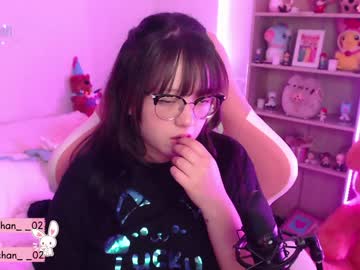Naked cam girl maru_chan_ image #1736056