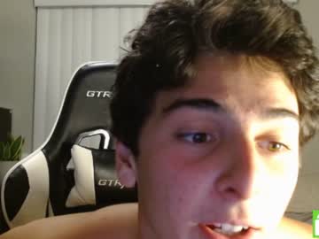 Naked cam man italianstalion1111 image #3037654