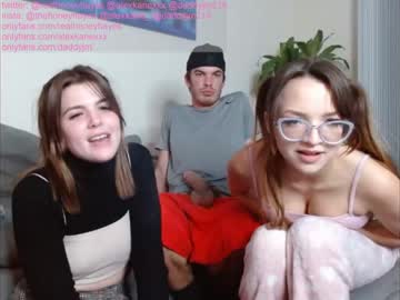 alexkanexx naked cam