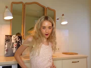 Naked cam girl but_not_for_freeeeee image #4039647