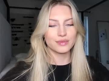 Naked cam girl thezabrina image #3609761