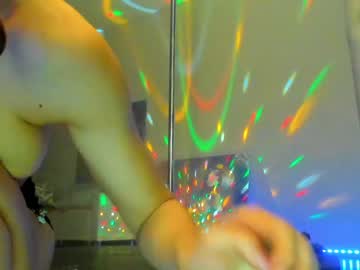 Naked cam girl _meganmeow_ image #2178026
