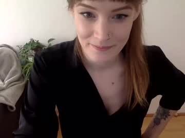 ttrish naked cam