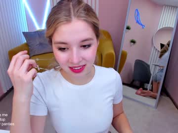 Naked cam girl milablush image #3096745