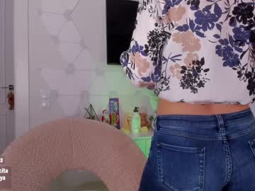 Naked cam girl sweety_rinushka_ image #615708