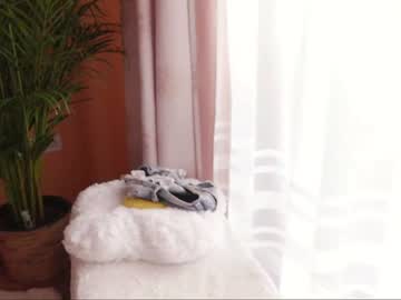 Naked cam girl clementine__ image #2779994