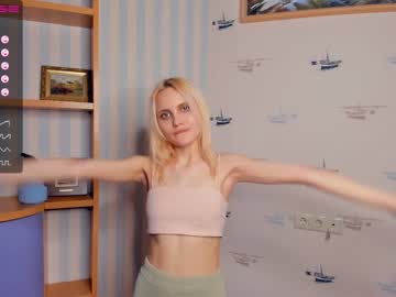 my_capriice naked cam