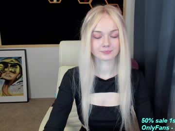 Naked cam girl your_kat image #1131647
