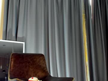Naked cam girl _meganmeow_ image #2793418