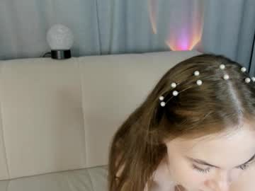 helen_body naked cam