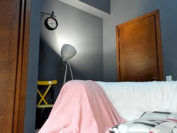 Naked cam girl sonya_kelsey image #3029658