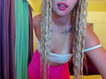 Naked cam girl 8a8y_nura image #2287081