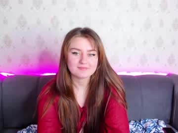 Naked cam girl zoemoor_ image #1950212