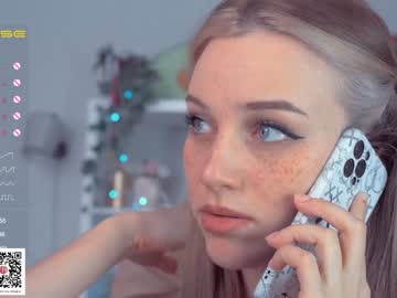 Naked cam girl mia_milagros image #1222497