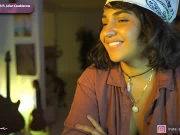 Naked cam girl arletnoa image #1385304