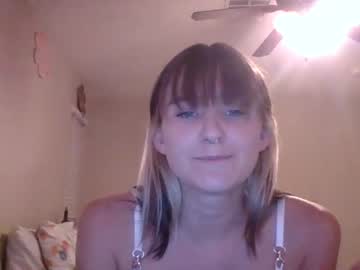 Naked cam girl pixxxiebby image #2378465