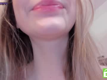 Naked cam girl annareffett0 image #3757999