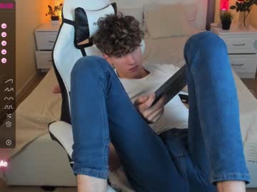 Naked cam man james_mil image #2979453