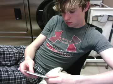 Naked cam man evan_p18 image #1120185