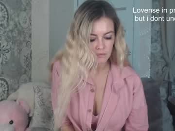 Naked cam girl alice_psiholog_sexologist image #2032731