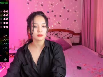 Naked cam girl aisneon image #1035586