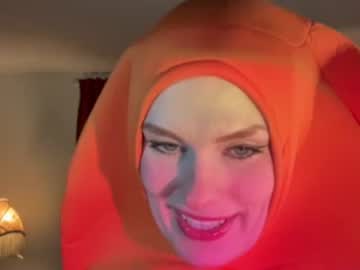 Naked cam girl bigredcarrott image #3941194