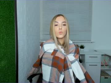 Naked cam girl amelia__williams image #634417