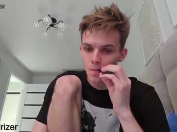 Naked cam man horny_jerk_roy_prick2001 image #1745625