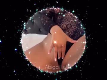 Naked cam girl abigail_w image #1713137