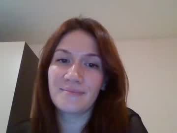 angelinafox1 naked cam