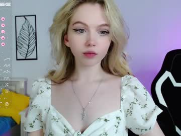 Naked cam girl small_blondee image #3808172
