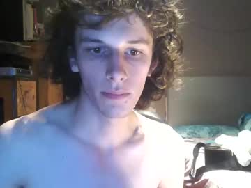 cutehungguy2000 naked cam