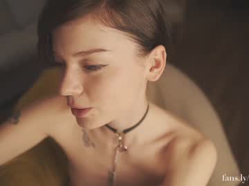 Naked cam girl auddicted image #1768477