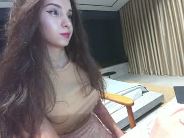 Naked cam girl ehotlovea image #3565172