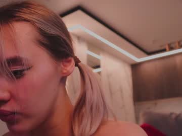 Naked cam girl angella_kleee image #3783582