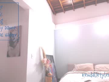 Naked cam girl kendalltyler image #250098