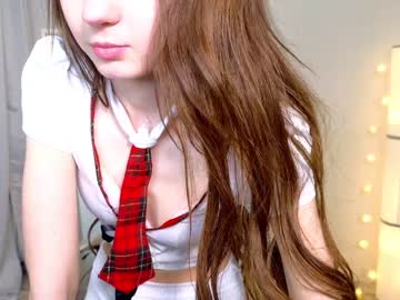 Naked cam girl l_o_r_e_t_t_a image #3808464